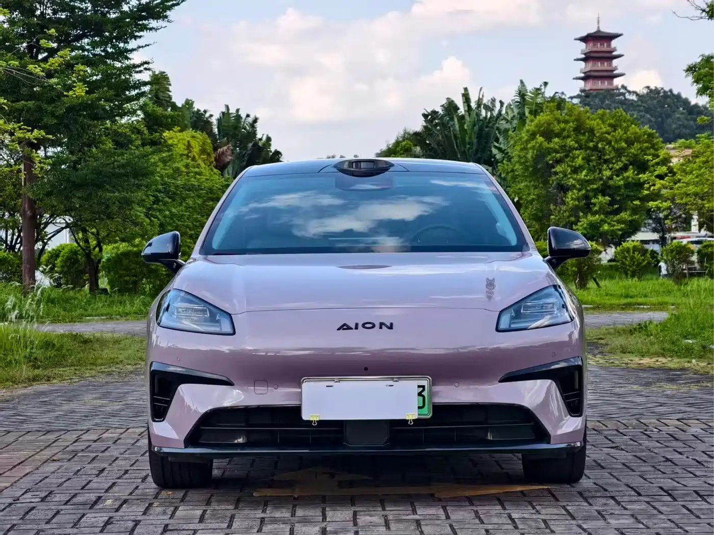 Photo 3 - Aion RT