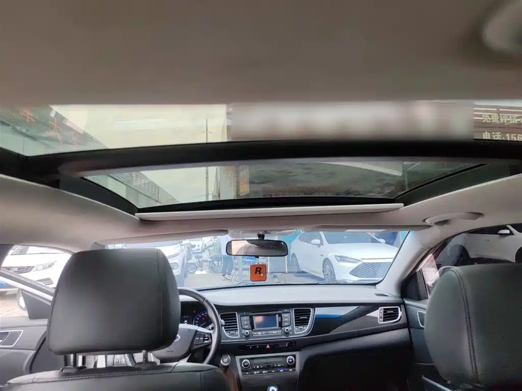 Hyundai Mistra 2014 1.8L Auto Premium DLX фото 18