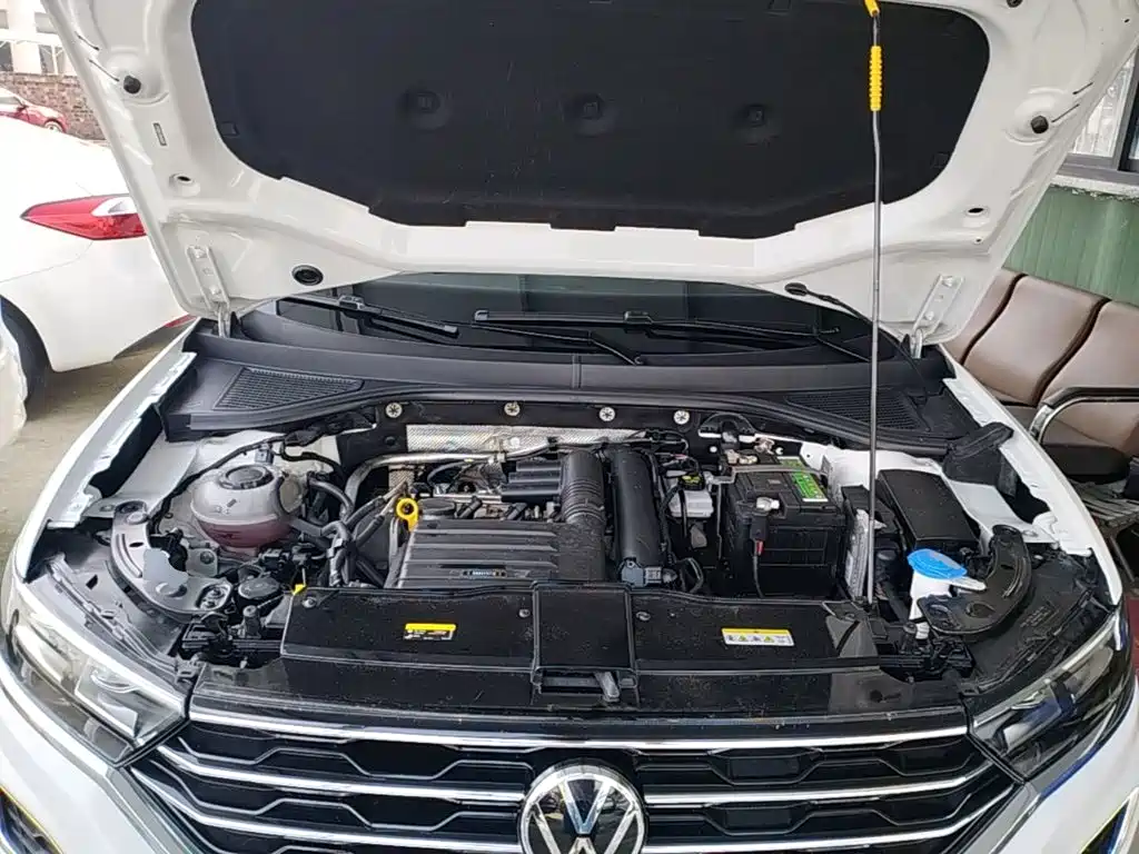 Volkswagen T-Roc, миниатюра 20
