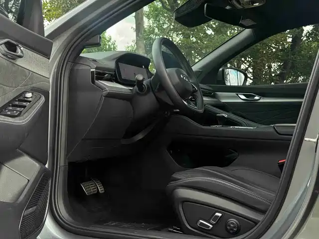 Geely Xing Rui 2026 Orient Yao 2.0TD Moonview Edition — фото 4