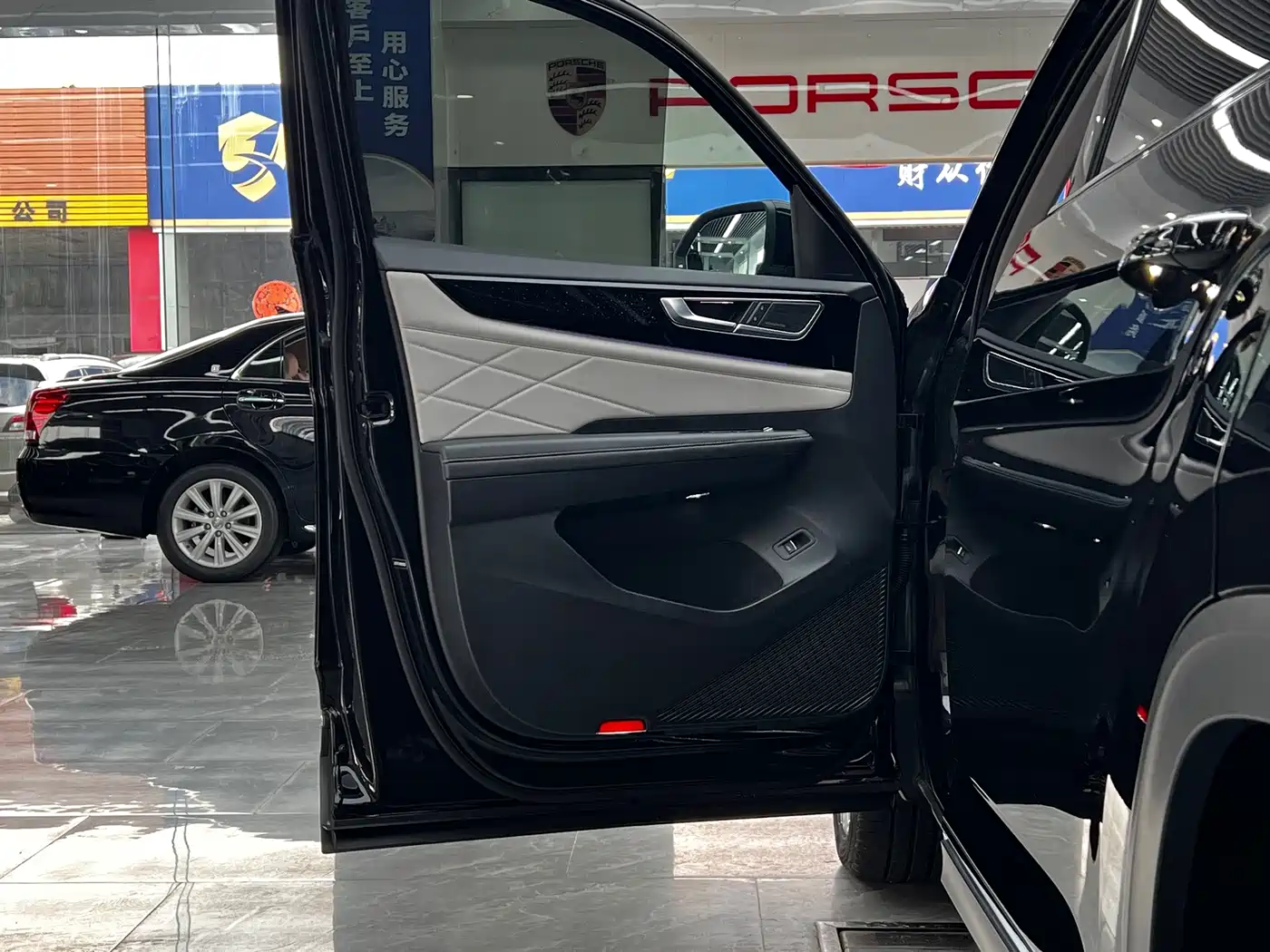 Volkswagen Teramont 2025 2024 380TSI 4WD Dragon Auspicious Edition