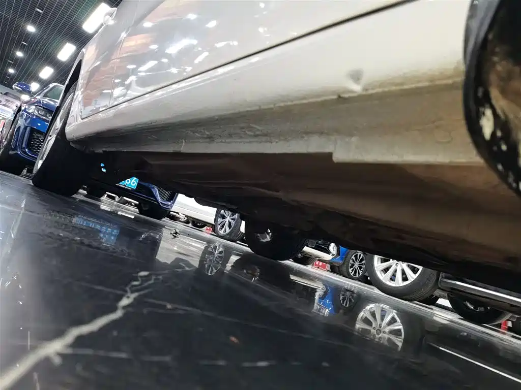 Volkswagen Lavida 2017 1.6L Automatic Trend Edition фото 21