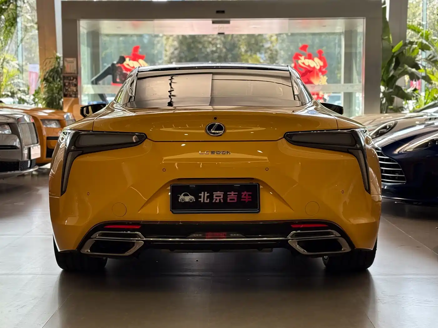 Lexus LC 2020 500h Sport Edition фото 3