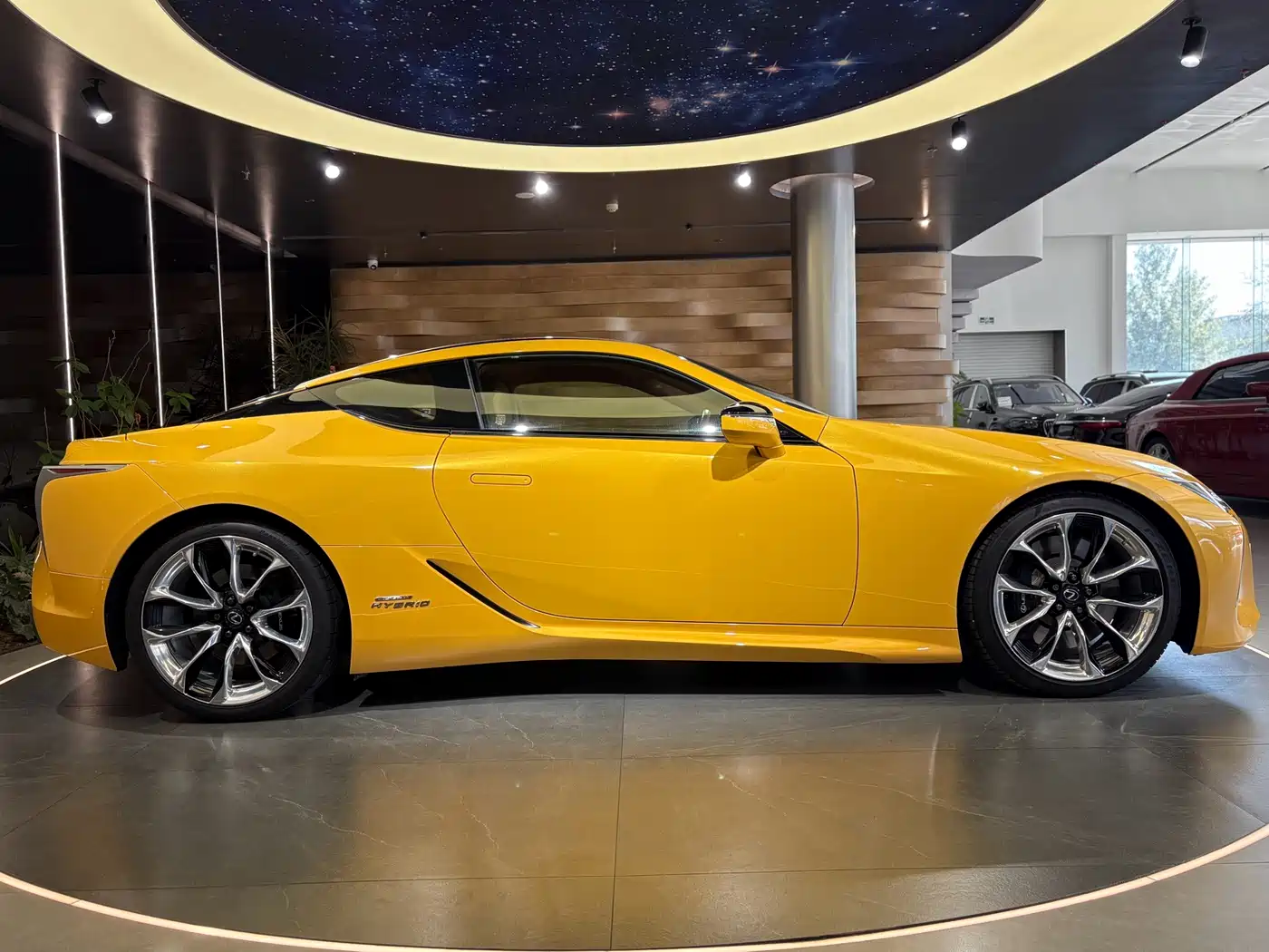 Lexus LC 2020 500h Sport Edition фото 5
