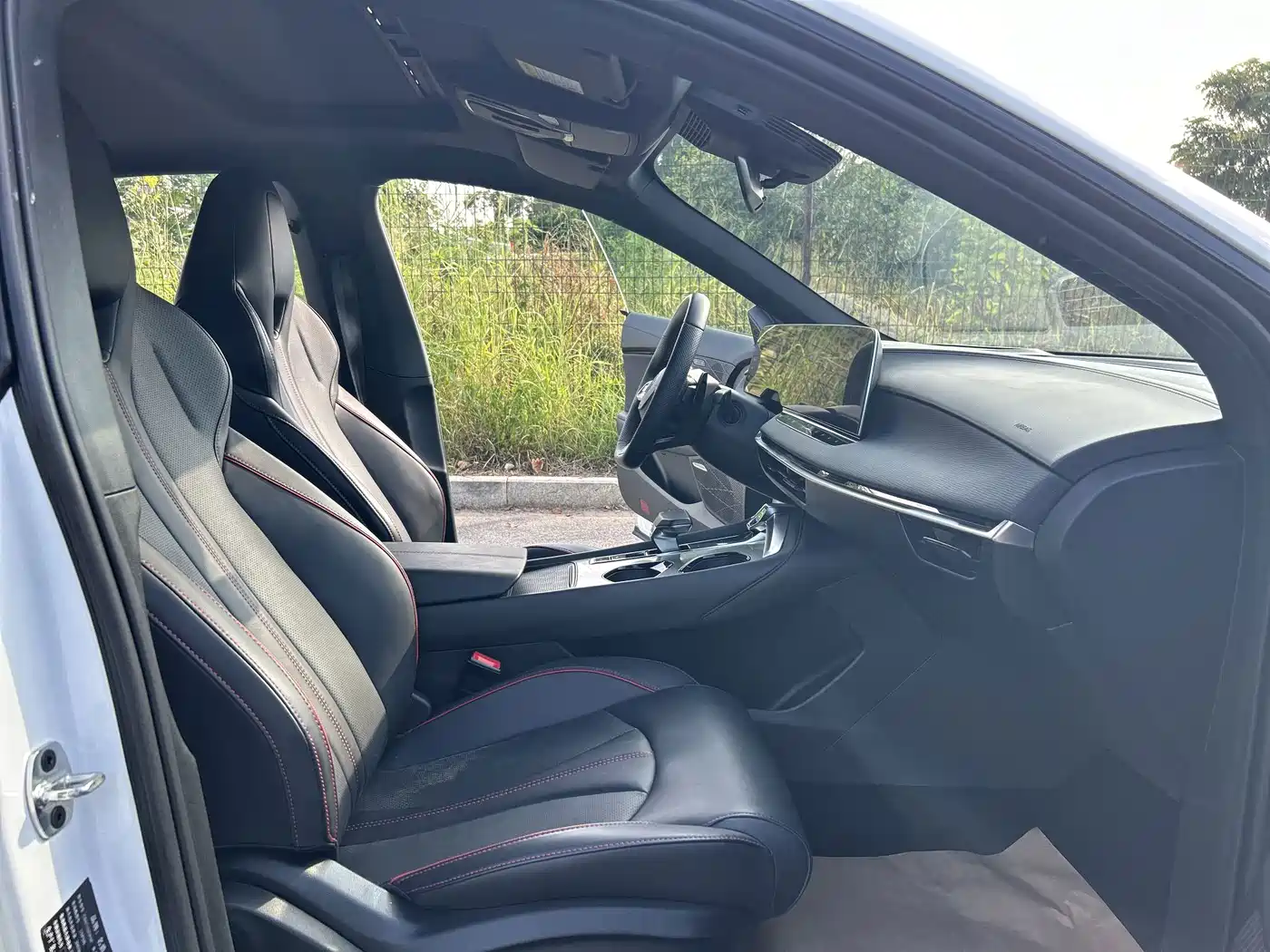 MG MG7 2025 2025 1.5T 300 DCT Luxury Edition