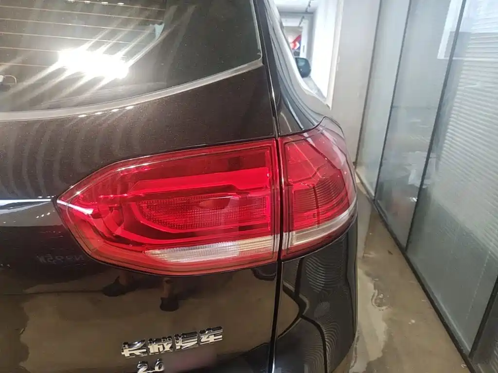 Photo 8 - Haval H6