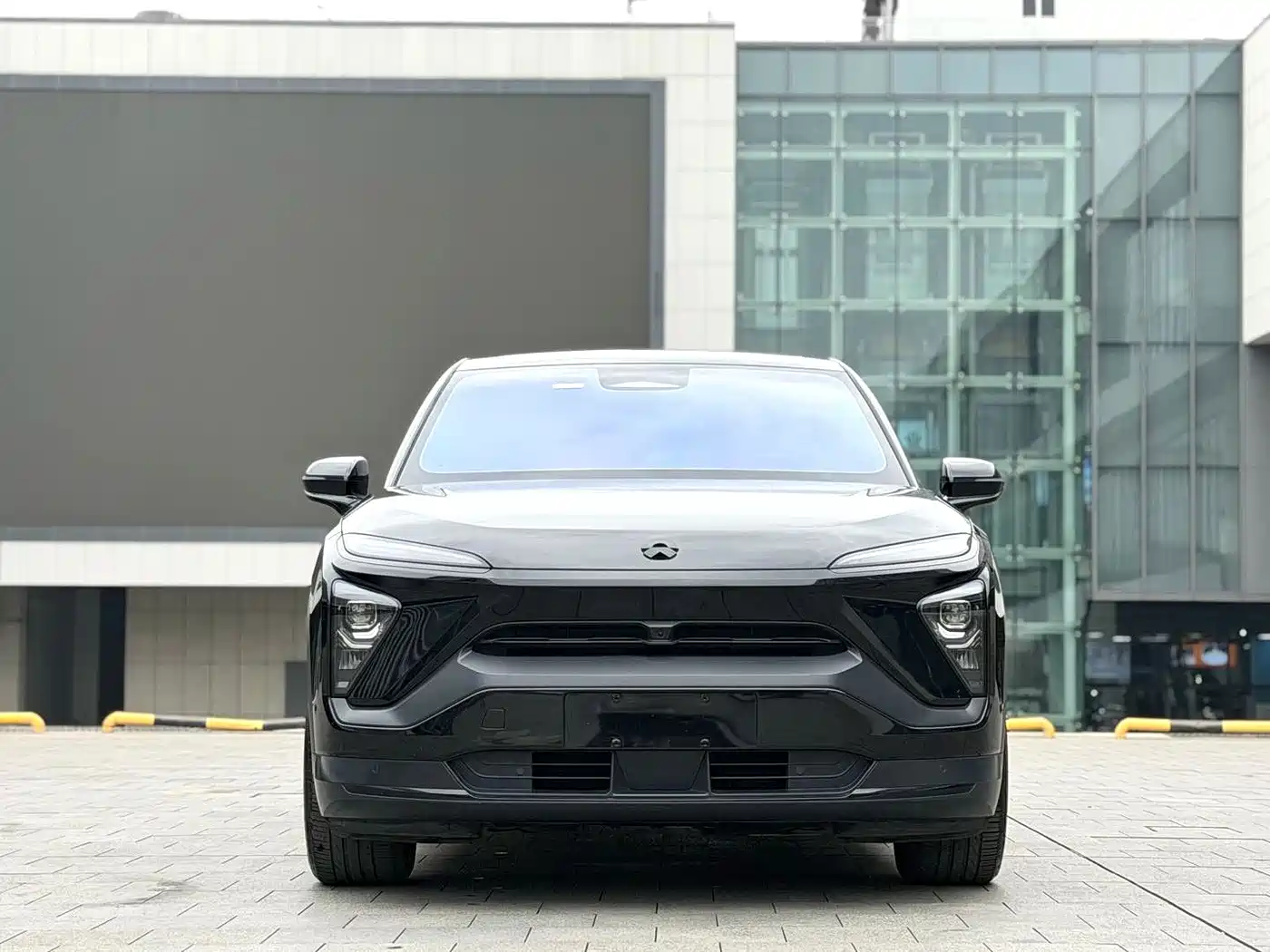 NIO NIO EC6