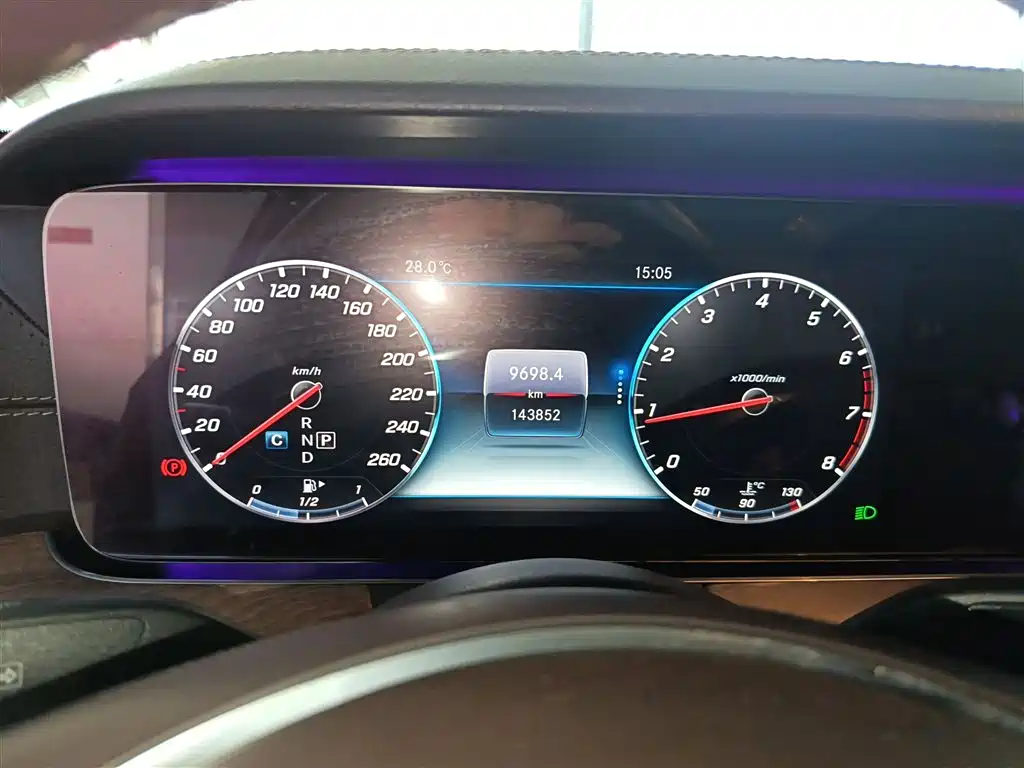 Mercedes-Benz E-Class 2018 Facelift E 200 L фото 8
