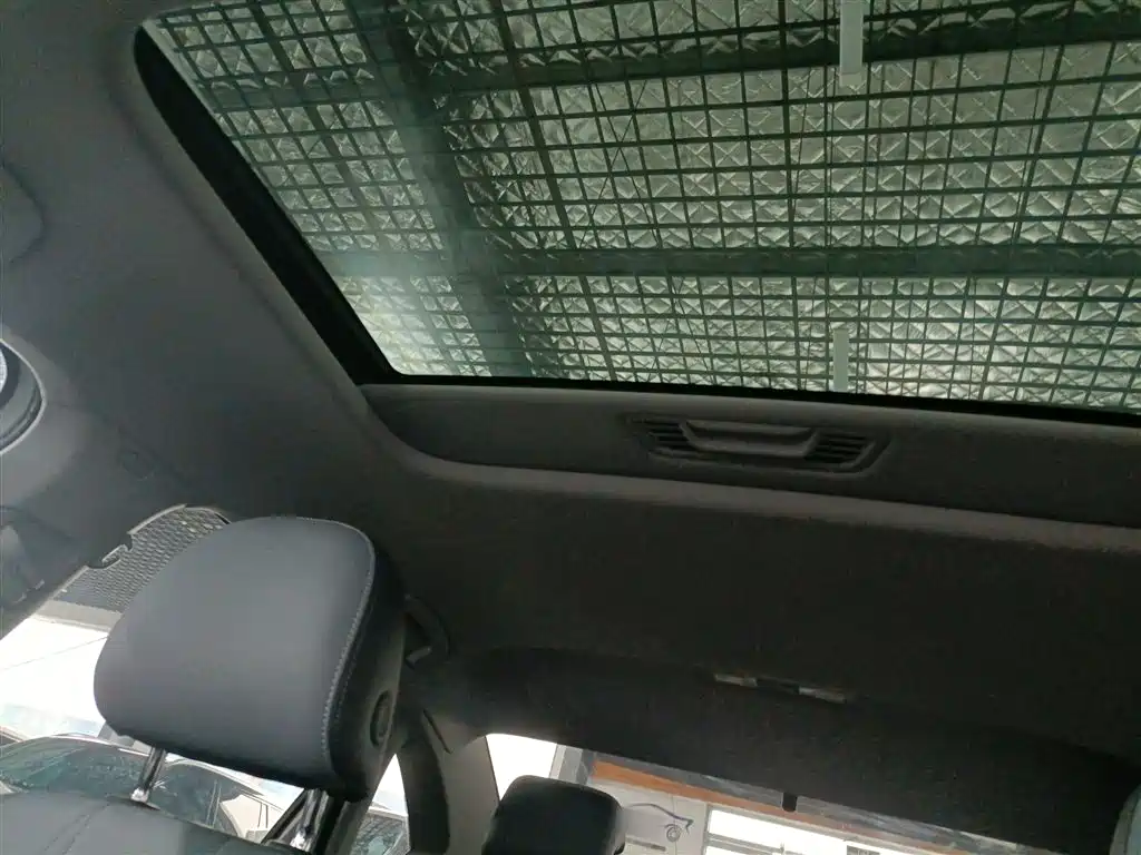 Volkswagen Lavida 2024 Model 1.5L Automatic Starlight 5 Million Edition фото 18