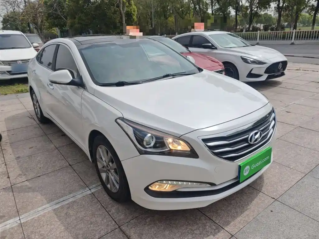 Hyundai Mistra 2014 1.8L Auto Smart GLS фото 4
