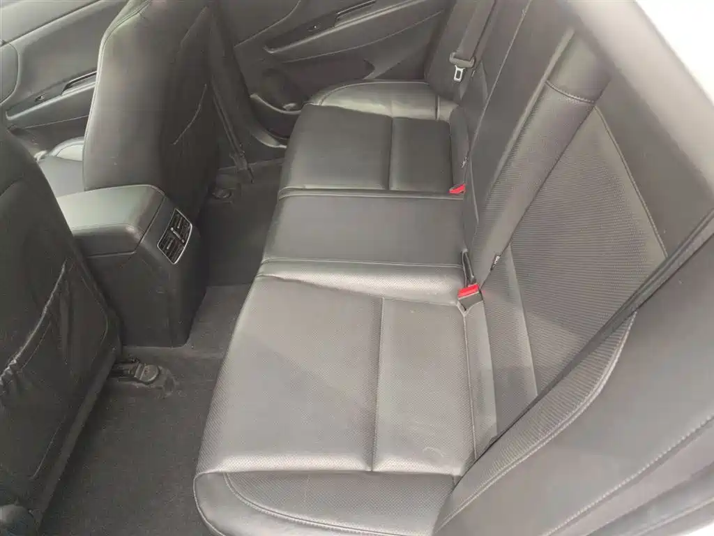 Hyundai Mistra 2014 1.8L Auto Smart GLS фото 17