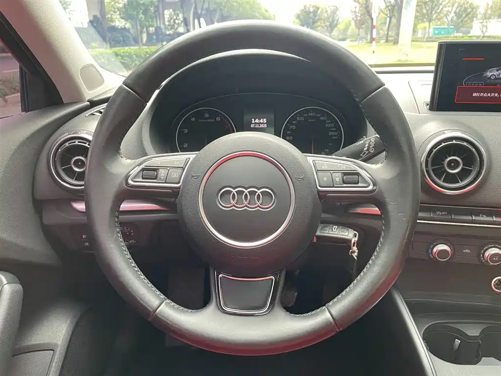 Audi A3 2014 Sportback 35 TFSI Automatic Progressive фото 7
