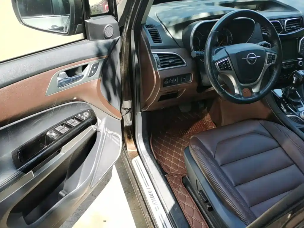 Haima Famila F7 2018 2017 Model 1.5T 7-Seater Automatic Flagship