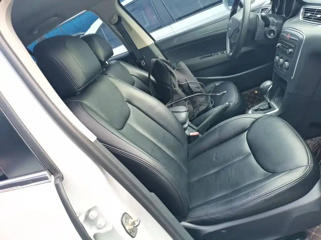 Photo 25 - Peugeot 308