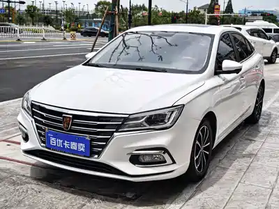 Roewe i5