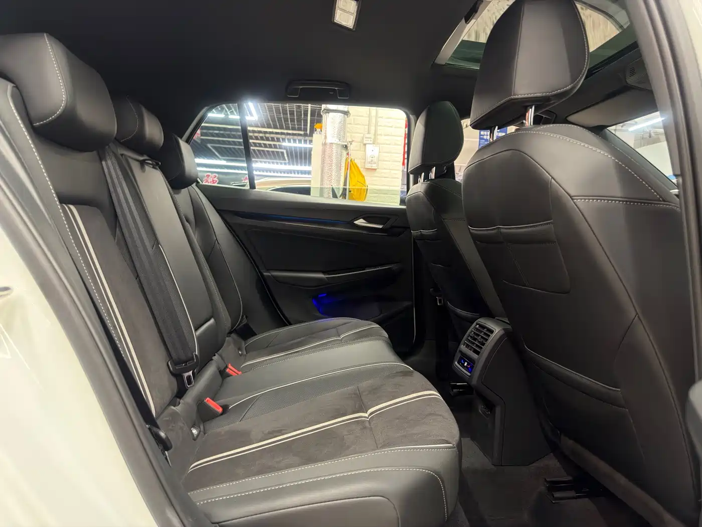  Volkswagen Golf 2023 Facelift 280TSI DSG R-Line Lite 27