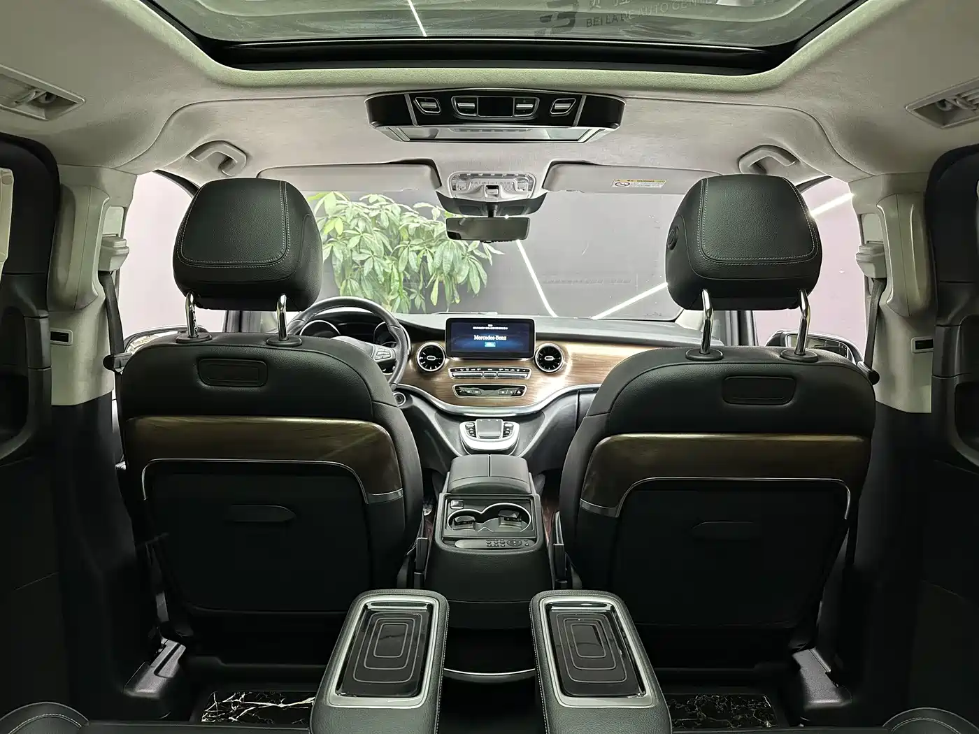 MERCEDES-BENZ V CLASS