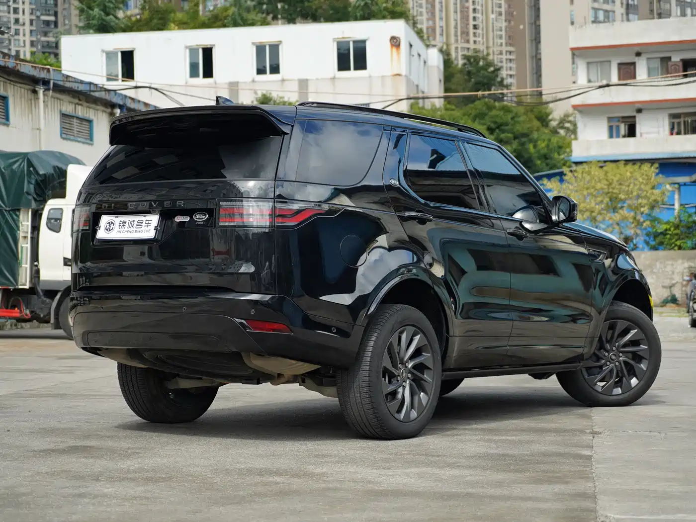 Land Rover Discovery 2023 360PS R-Dynamic S фото 10