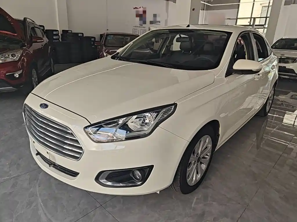 Ford Escort 2015 2015 1.5L Automatic Fashion