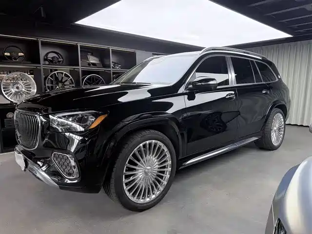 MERCEDES-BENZ MAYBACH GLS
