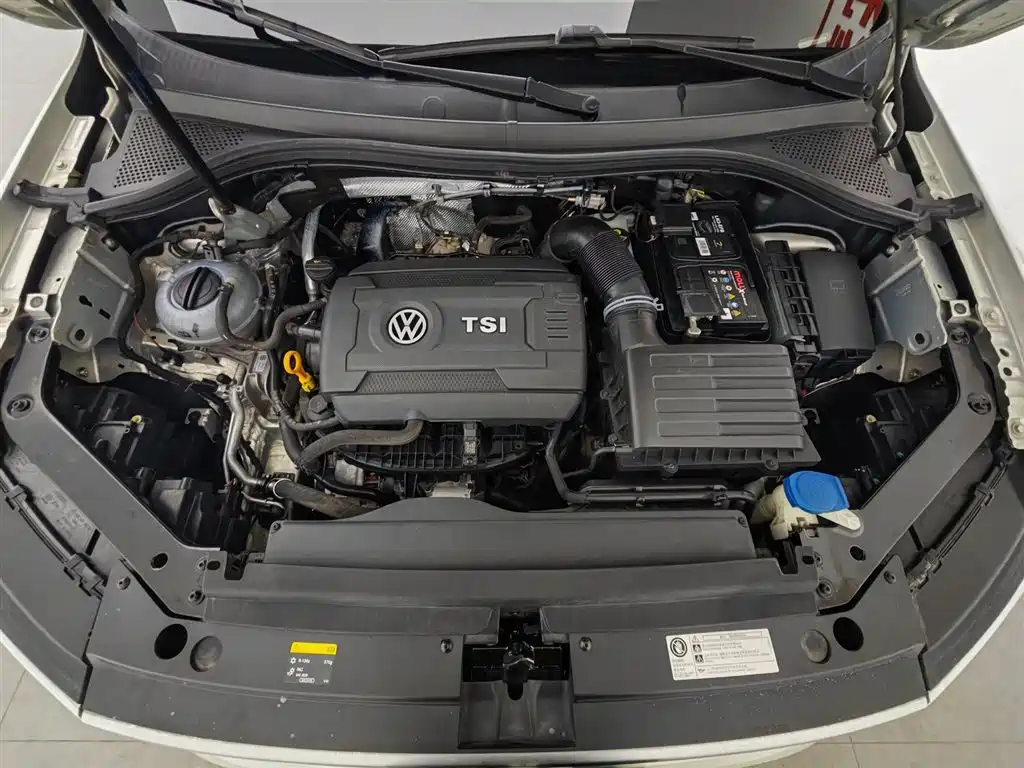 Volkswagen Tiguan L 2018 380TSI Automatic AWD Luxury Edition фото 6