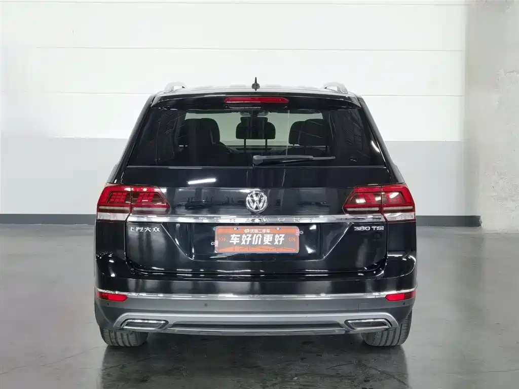 Volkswagen Teramont 2020 380TSI 4WD Luxury Edition China VI фото 4