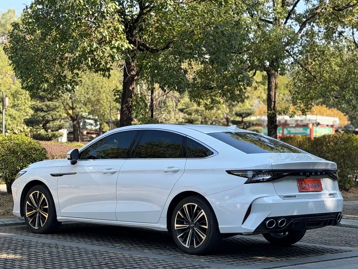CHERY ARRIZO 8