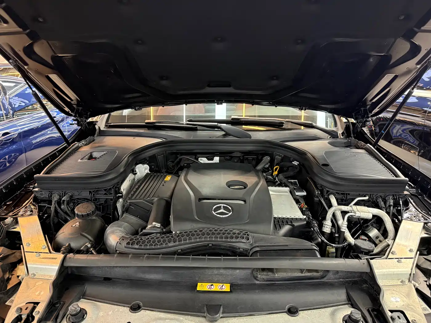 Mercedes-Benz GLC Coupe 2019 Facelift GLC 260 4MATIC Coupe SUV фото 16