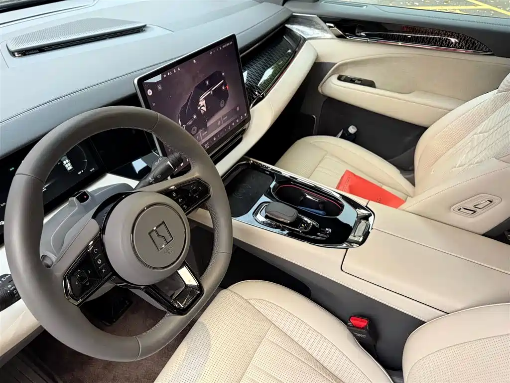 ZEEKR EXTREME KRYPTON 009