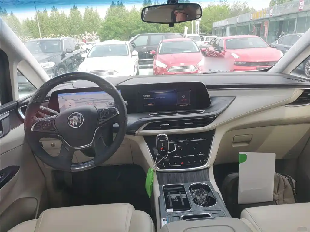 BUICK GL8
