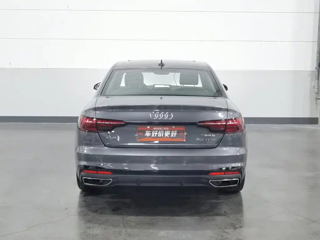 Фото 4 - Audi A4L