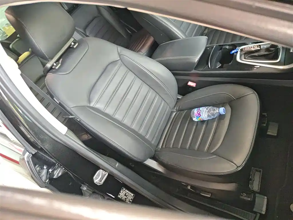 Ford Edge 2016 2015 2.0T GTDi 2WD Luxury