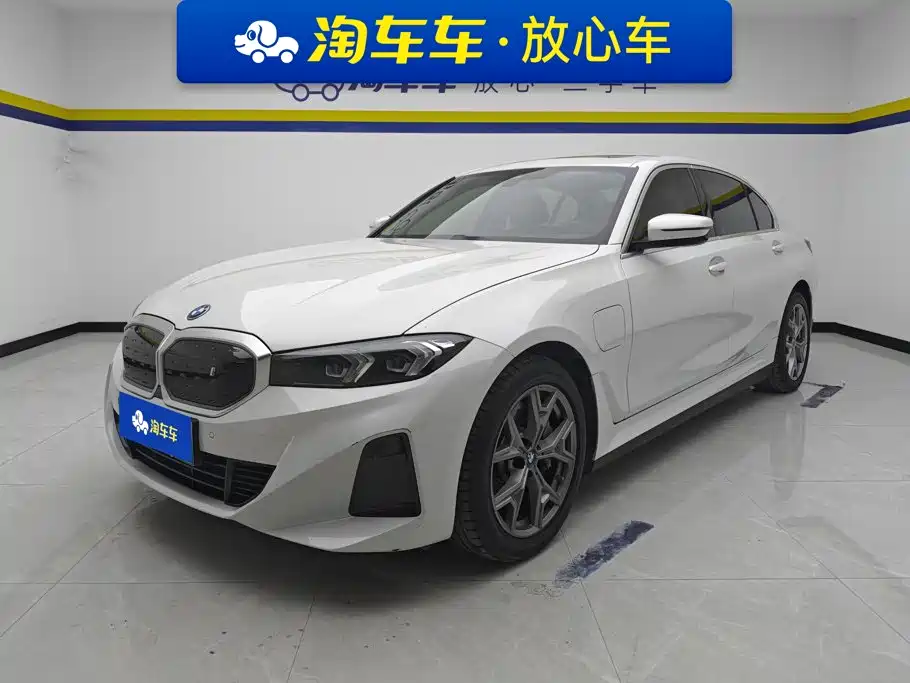 BMW i3 2024