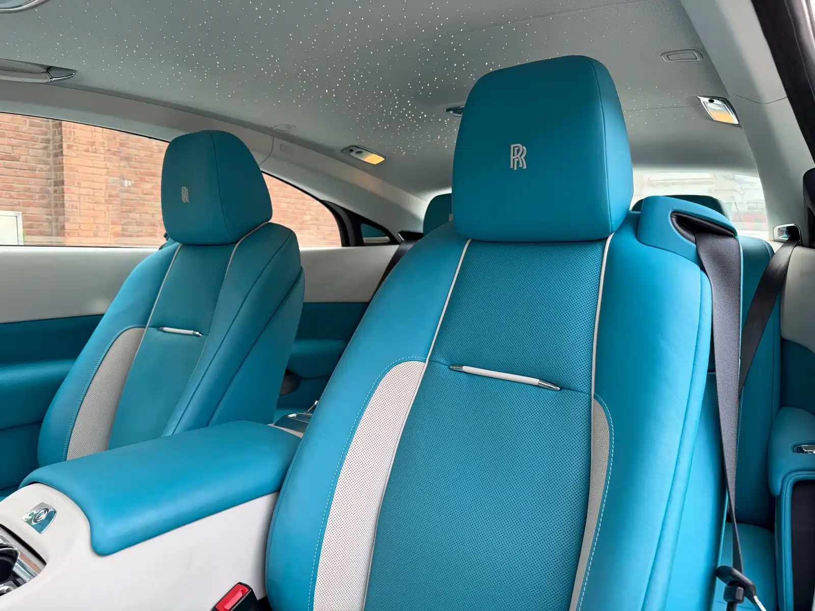 Фото 9 - Rolls-Royce Wraith