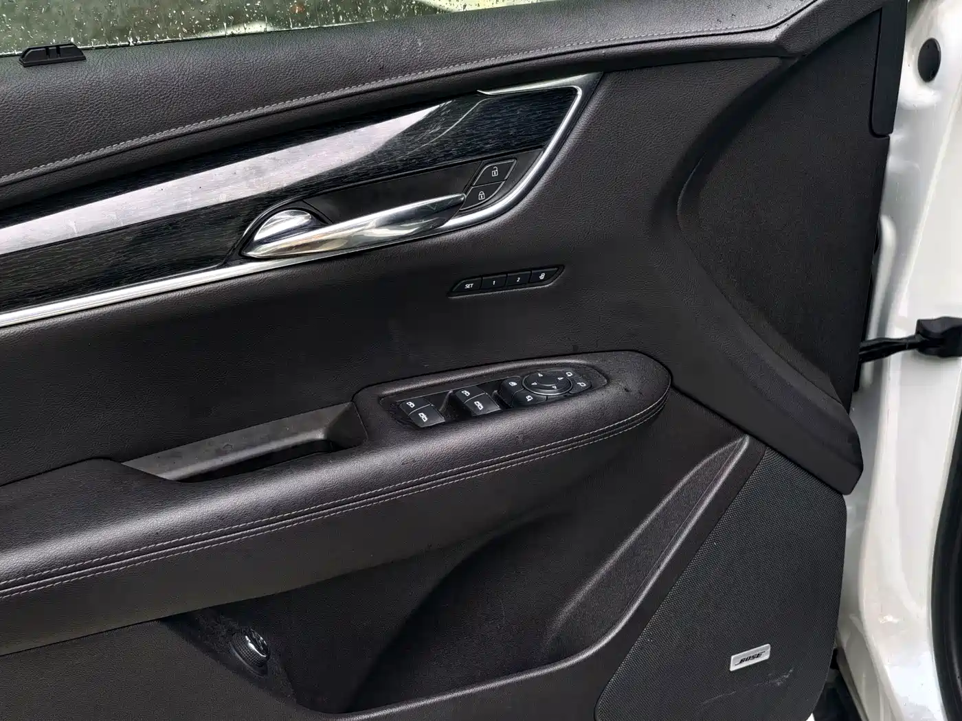 Photo 9 - Cadillac XT5