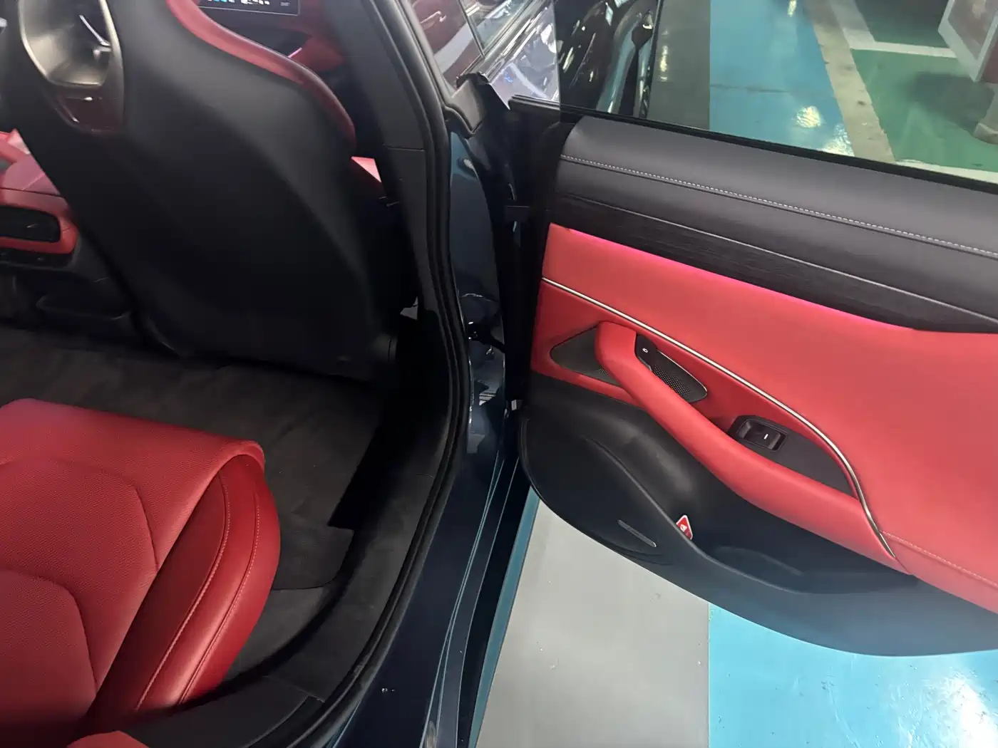 Xiaomi Auto Xiaomi SU7 2024 AWD Extended Range Advanced Smart Driving Max Edition фото 11