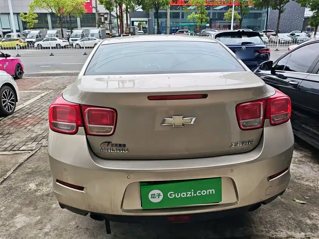 Chevrolet Malibu 2014 2.0L Automatic Comfort фото 6