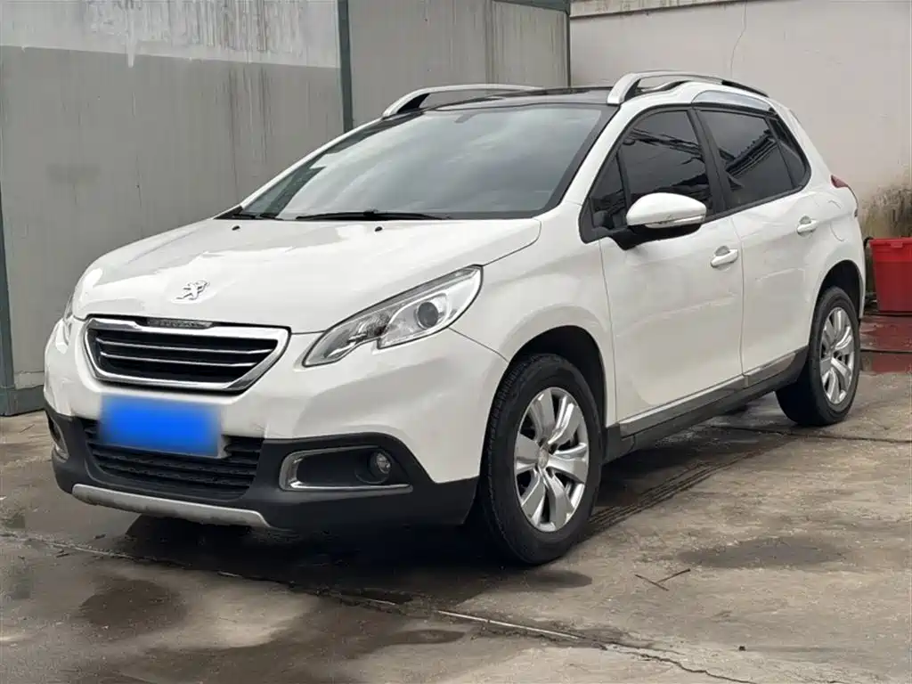Peugeot 2008 2014 1.6L Manual Fashion Edition