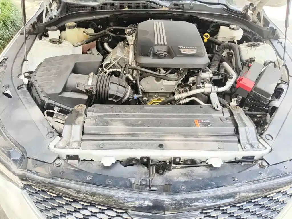Cadillac CT4 2023 2022 28T Luxury Model
