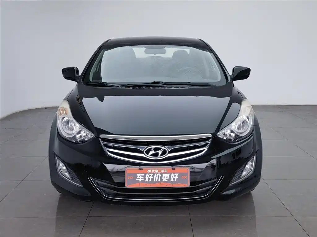 Hyundai Langdong 2012 1.6L Automatic Fashion фото 3