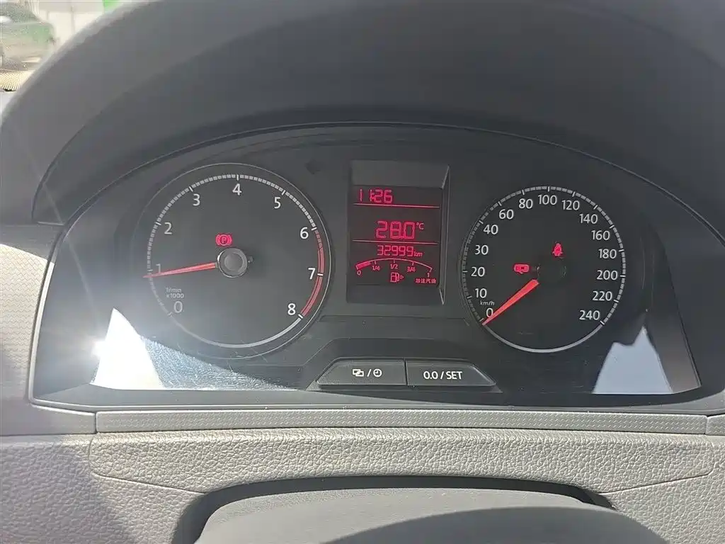 Volkswagen Santana 2016 1.6L Manual Trend Edition фото 12