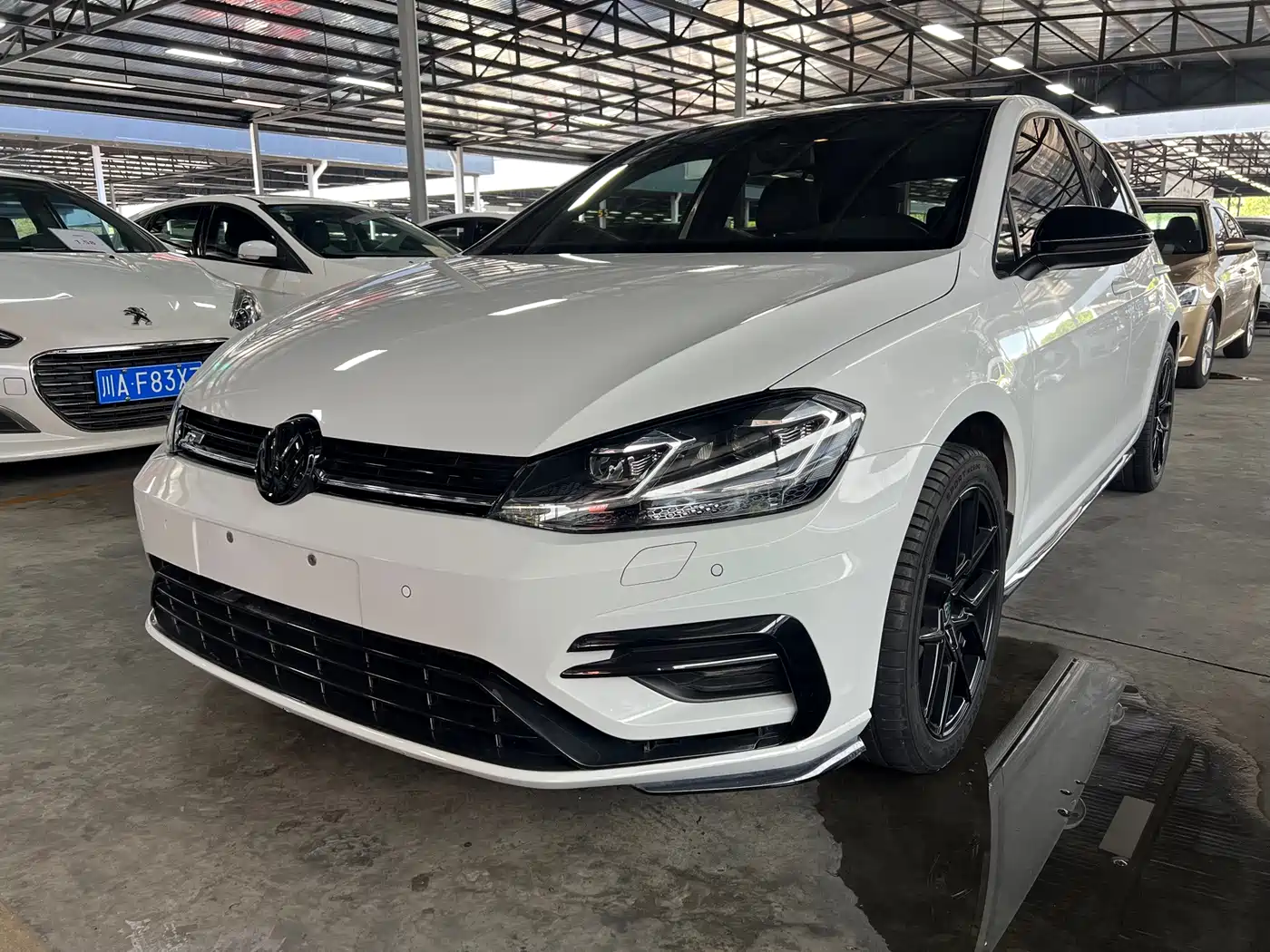 Volkswagen Golf 2020 Beloved Edition 280TSI DSG R-Line