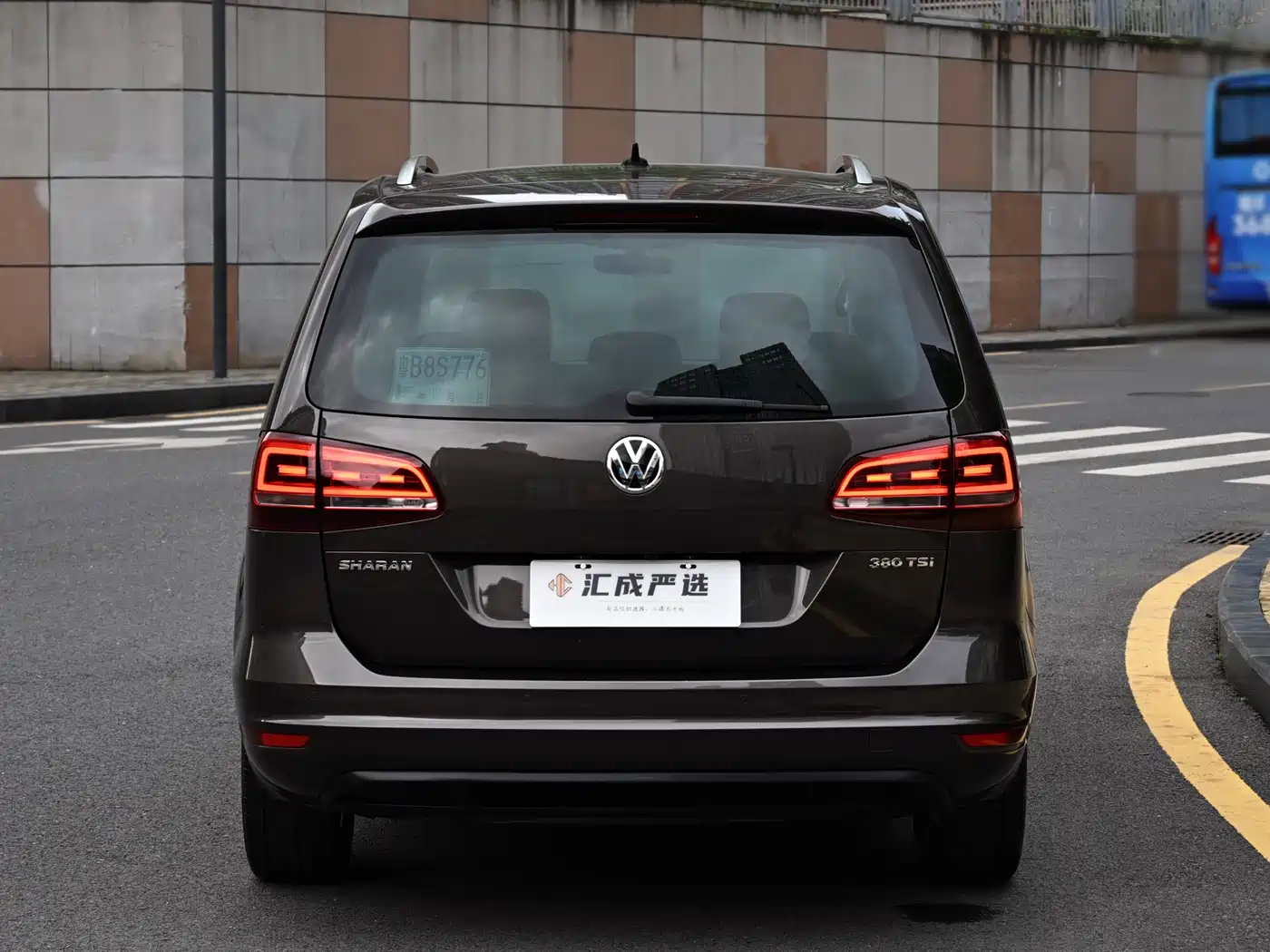 Volkswagen Sharan 2018 380TSI Comfort 7-Seater фото 3