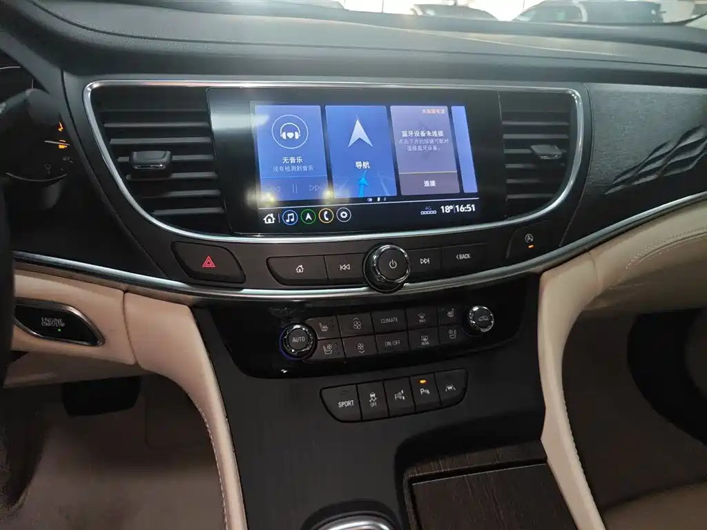 BUICK LACROSSE