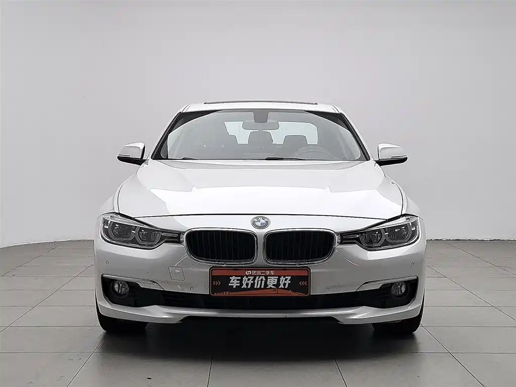BMW 3 Series 2017 320Li Fashion фото 3