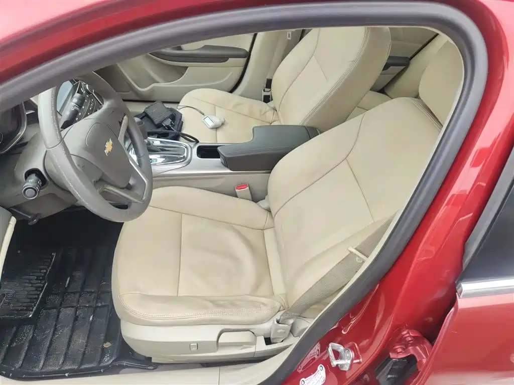 Chevrolet Malibu 2014 2.0L Automatic Comfort фото 15