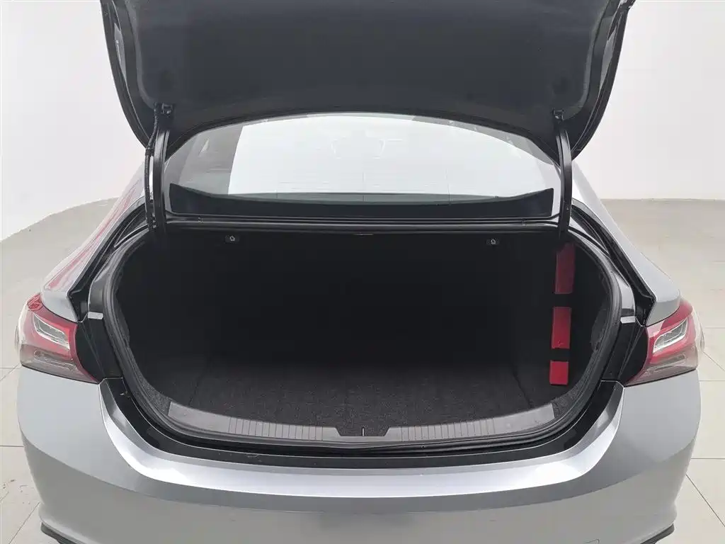 CHEVROLET MAI RUIBAO XL