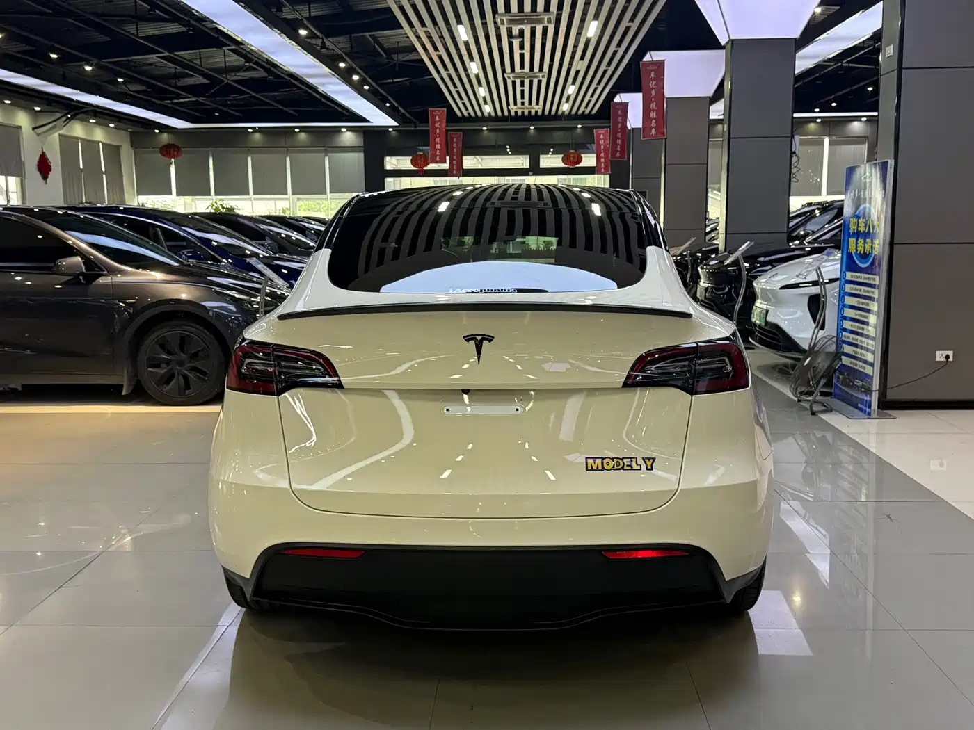 Фото 9 - Tesla Model Y
