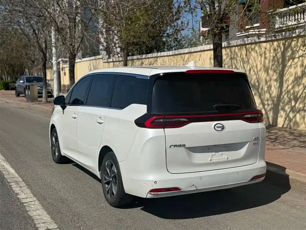 GAC TRUMPCHI M6