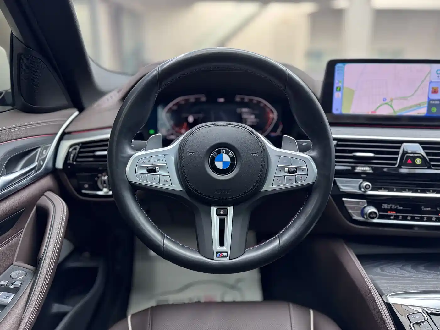 BMW 5 Series 2023 530Li xDrive M Sport Package фото 10